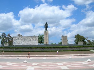In Santa Clara staan het mausoleum en museum voor Che Guevara